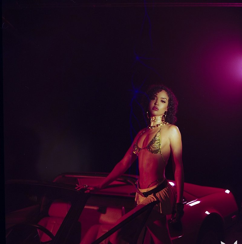 Женя, 20 лет, 0 размер груди